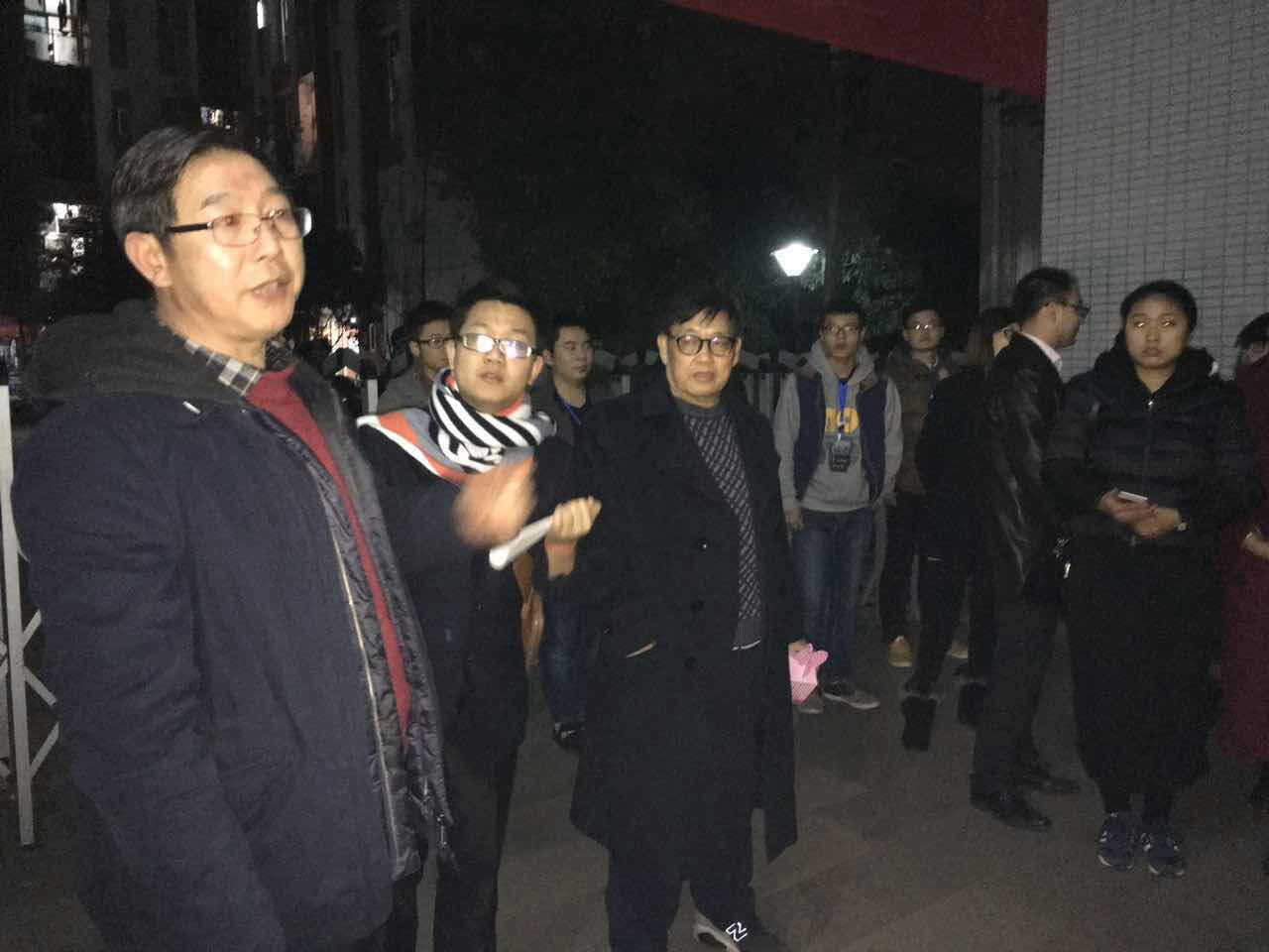 重庆公共运输职业学院"圣诞夜"学生宿舍安全检查