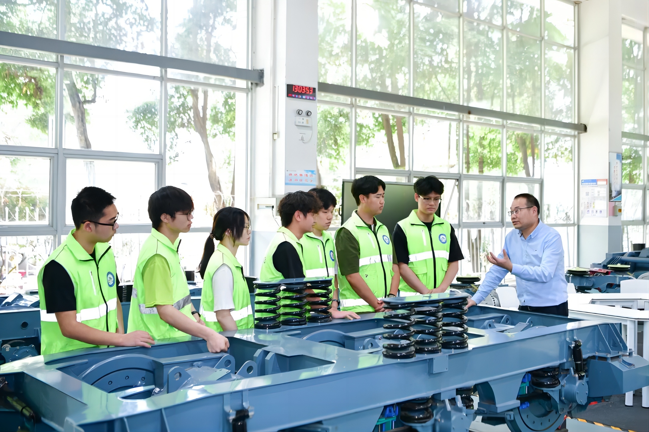 身边榜样 | 金钊:希望经常收到同学们就业精业的好消息