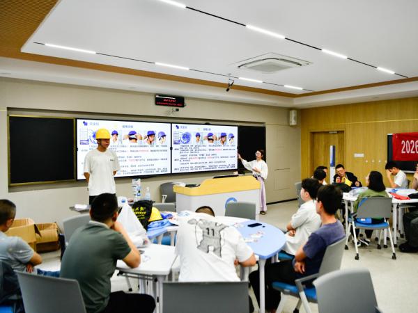 16批次1300人  在渝参保铁路运输企业工伤预防能力提升培训班在我校开班
